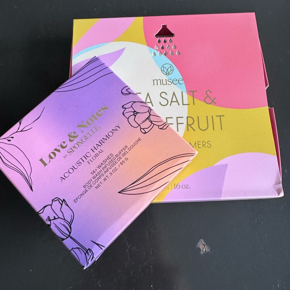 Spa set- Sea salt & grapefruit shower steamers with shower buffer